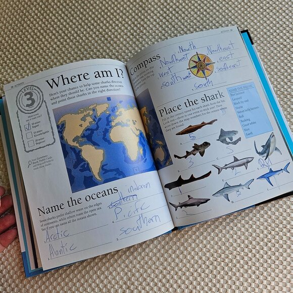 4/$20 2008 Shark - Expert Files - Eyewitness Book with CD - Picture 7 of 10